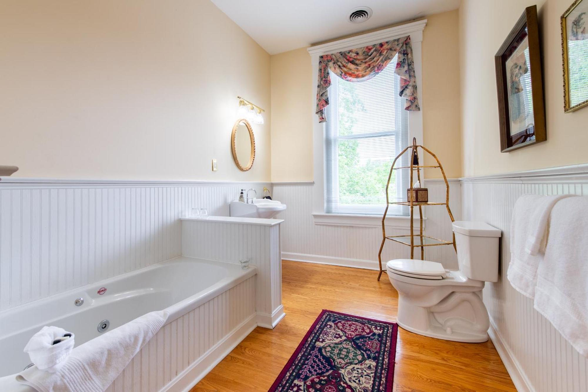 Dupont Mansion Bed & Breakfast ลุยส์วิลล์ ห้อง รูปภาพ