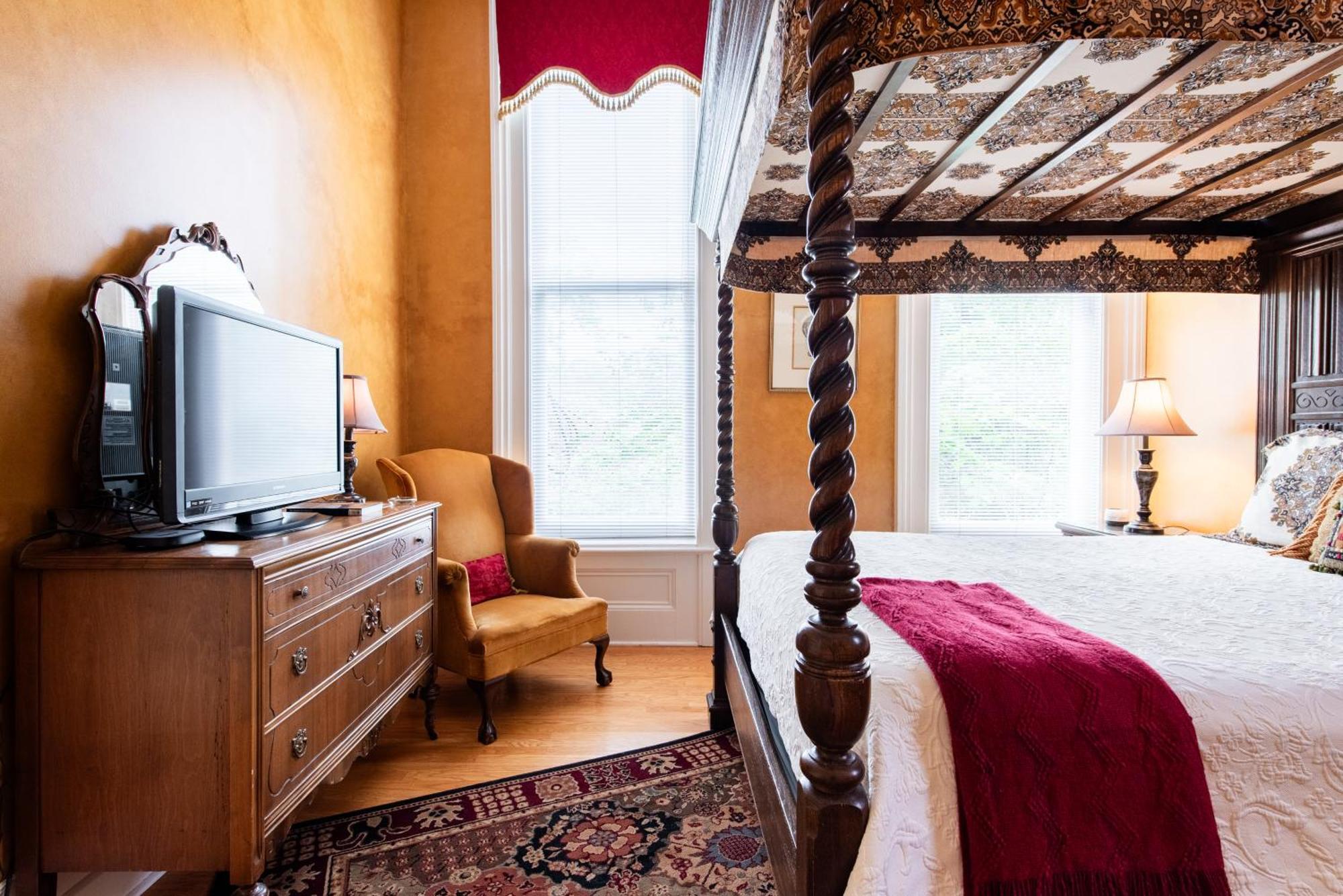 Dupont Mansion Bed & Breakfast ลุยส์วิลล์ ห้อง รูปภาพ