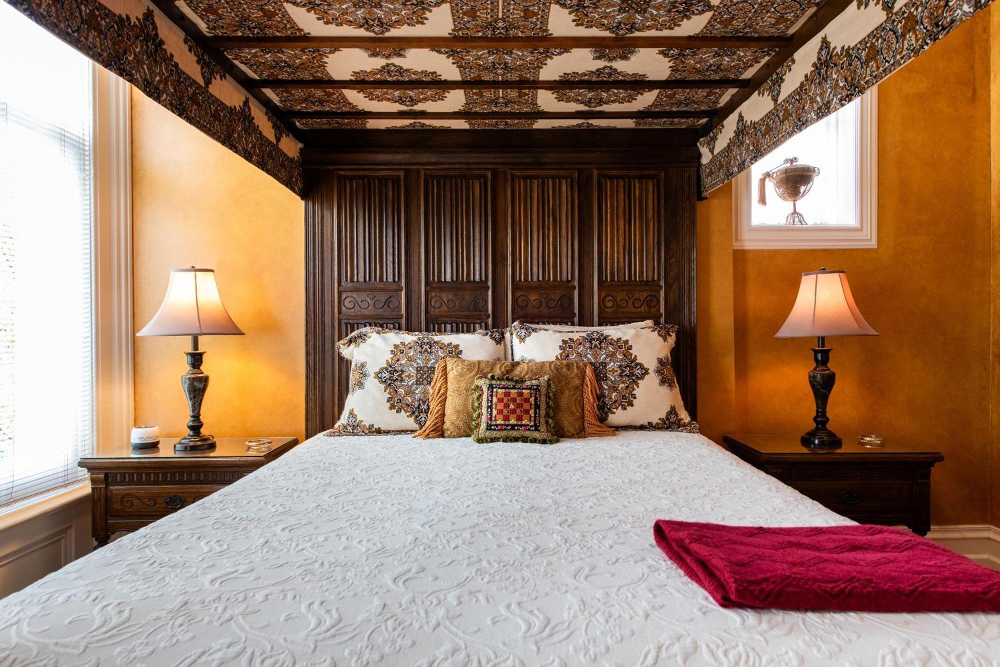 Dupont Mansion Bed & Breakfast ลุยส์วิลล์ ห้อง รูปภาพ