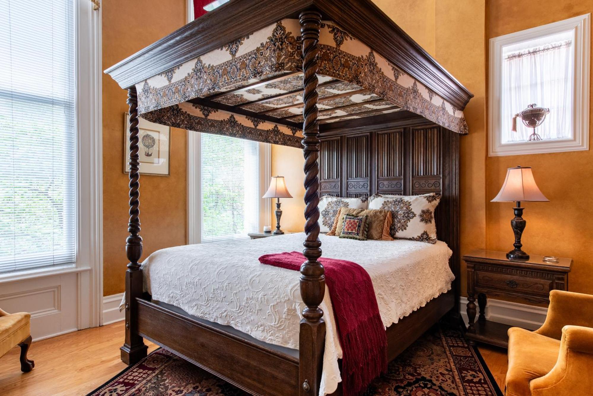 Dupont Mansion Bed & Breakfast ลุยส์วิลล์ ห้อง รูปภาพ