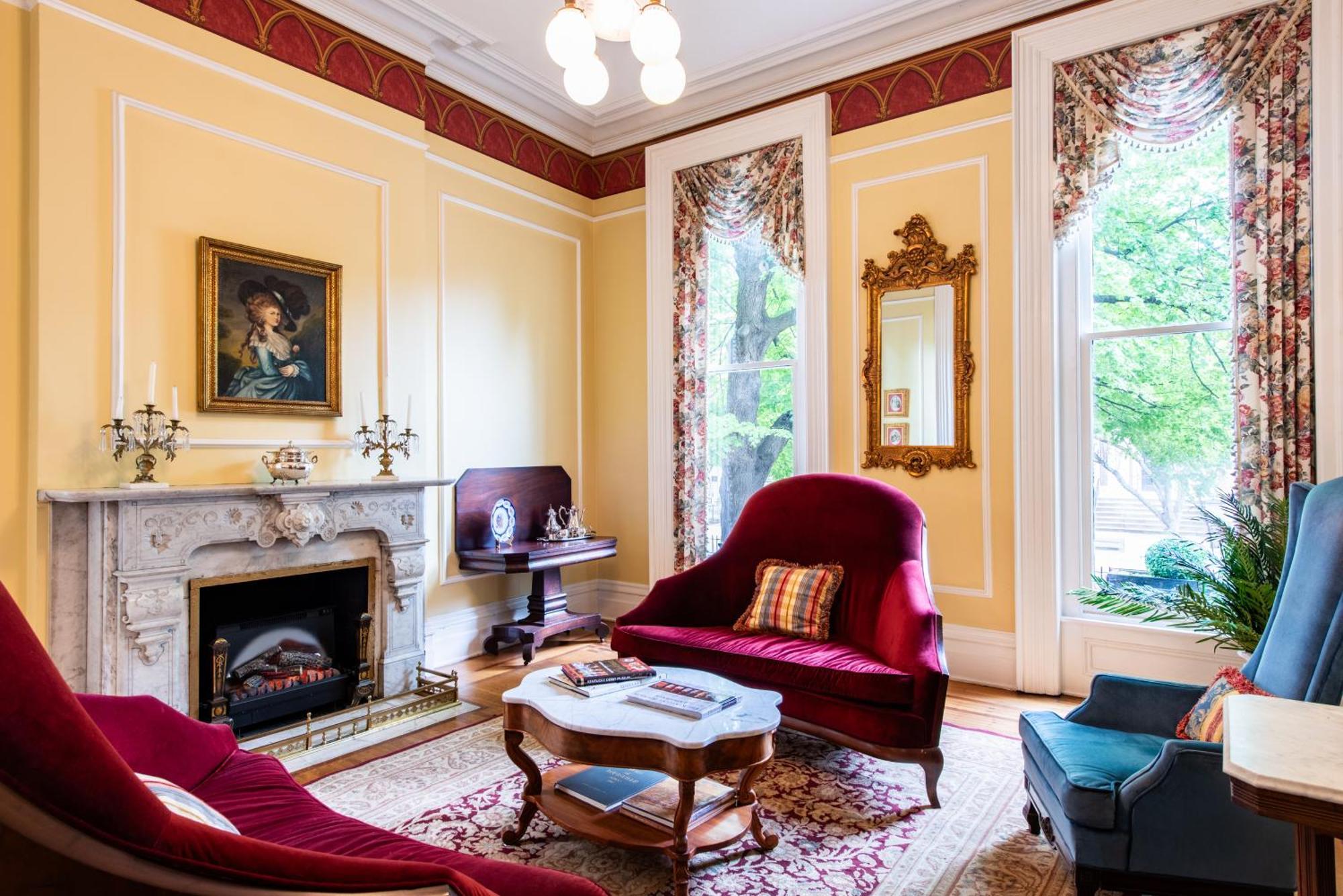 Dupont Mansion Bed & Breakfast ลุยส์วิลล์ ภายนอก รูปภาพ